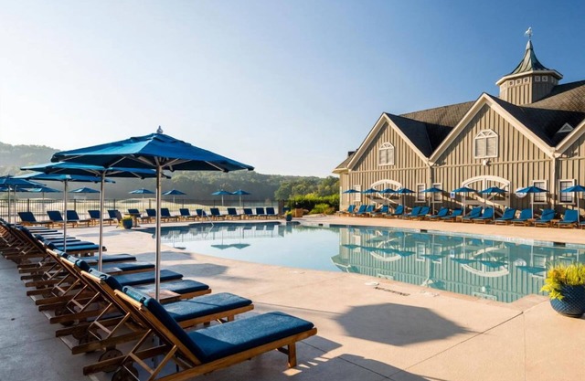 Perfect Stay with Outdoor Adventures, Spa, and Outdoor Pool!