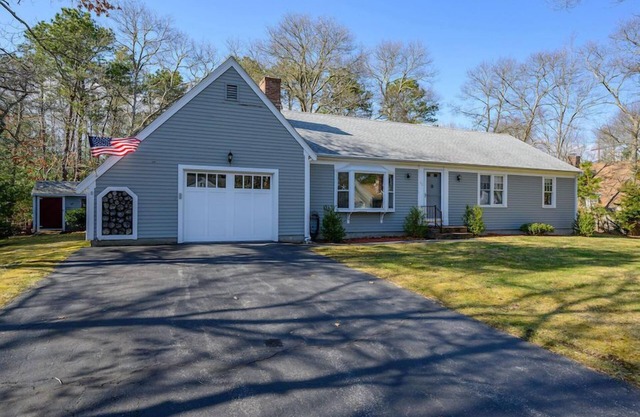 Perfectly Located Osterville Heights Rental RPAM021
