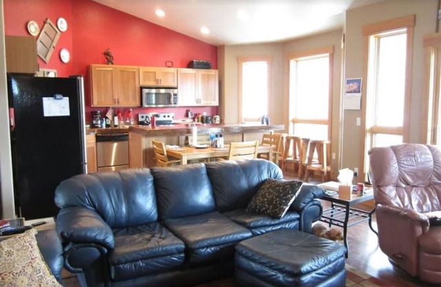 Perma House, Rural Wilderness Getaway