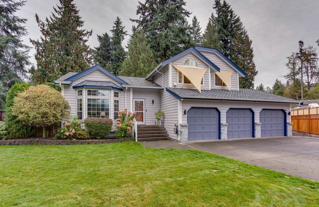 Pet & Family Friendly Bonney Lake Home: Game Room