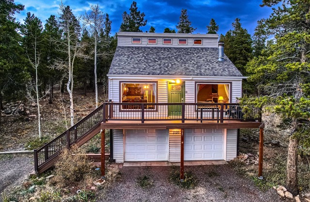Pet-friendly 1 BR with Loft and mountain views in Black Hawk