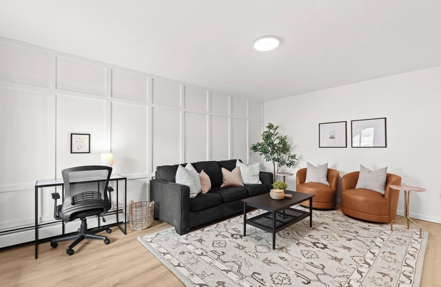 Pet-Friendly 1BR Flat with Dog Park & King Bed