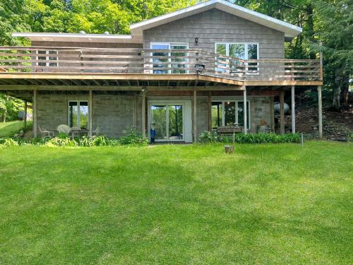 Pet Friendly, 2br Lakeside Relax On Long Lake