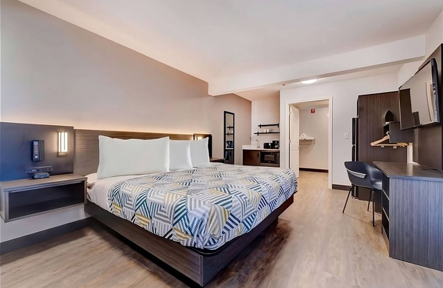 Pet-friendly Accommodation! Free Parking, Near Southwest Wyoming Airport