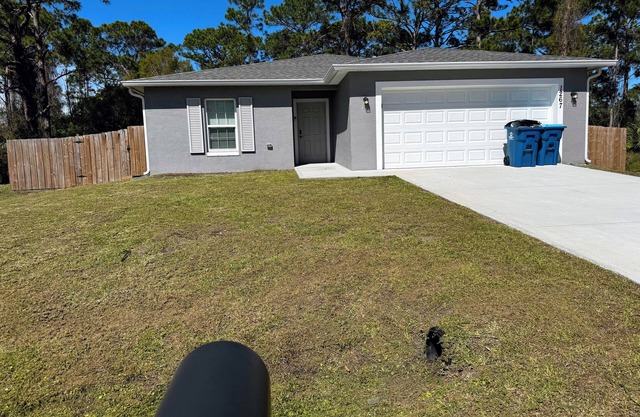 Pet friendly and wheelchair accessible, great place with lots of room.