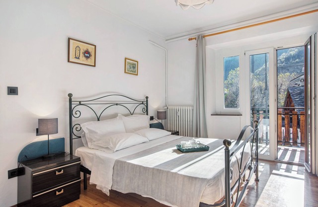 Haustierfreundliche Ferienwohnung 'Casa Tua - Arvier' mit Blick auf die Berge