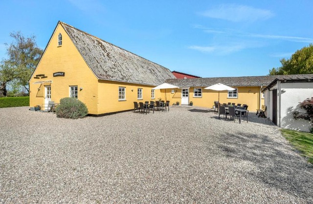 Pet Friendly Apartment In Strynø