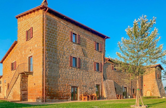 Pet friendly apartment in Lubriano with sauna