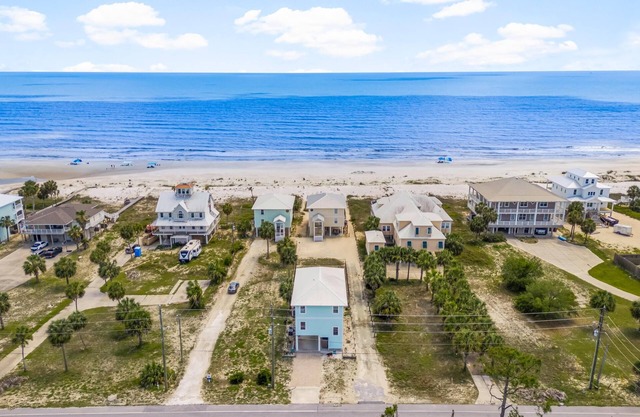 Pet Friendly Beach House - One Palm