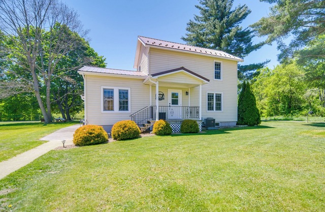 Pet-Friendly Centerville Home w/ Fire Pit & Grill