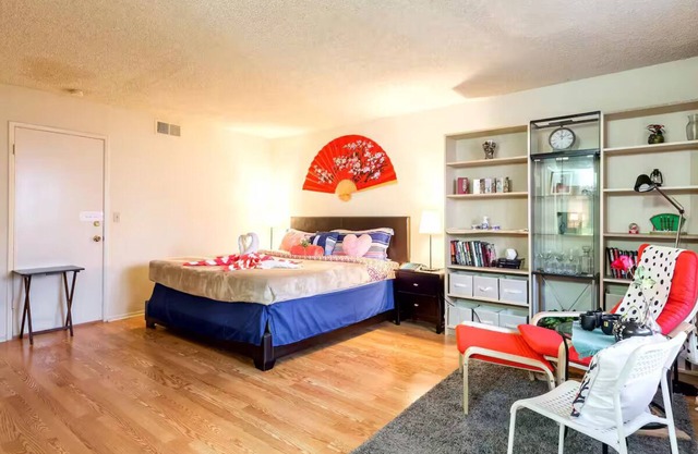 Pet friendly/close golf course/close beach/# 1A