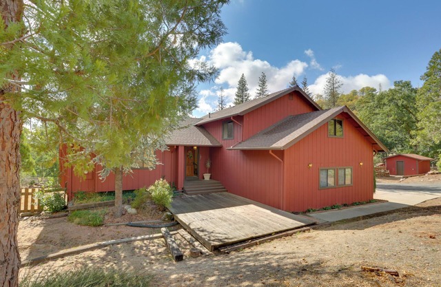 Pet-Friendly Escape w/ Game Room & Fire Pit!