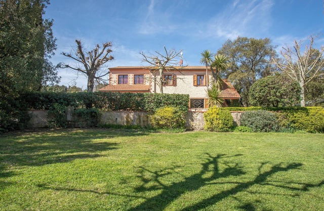 Haustierfreundliche Finca Etrusco mit Bergblick, Pool, Garten und WLAN