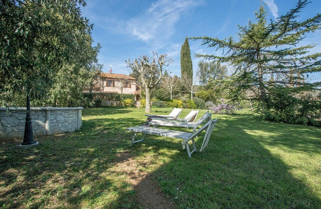 Haustierfreundliche Finca 'Flores' mit Bergblick, Gemeinschaftspool und WLAN
