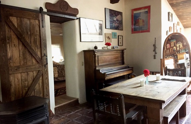 Pet friendly Glorieta Magic House Family Retreat near Santa Fe