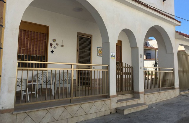 Pet-Friendly Holiday Home 'Villa Lucia' with Sea View & Garden