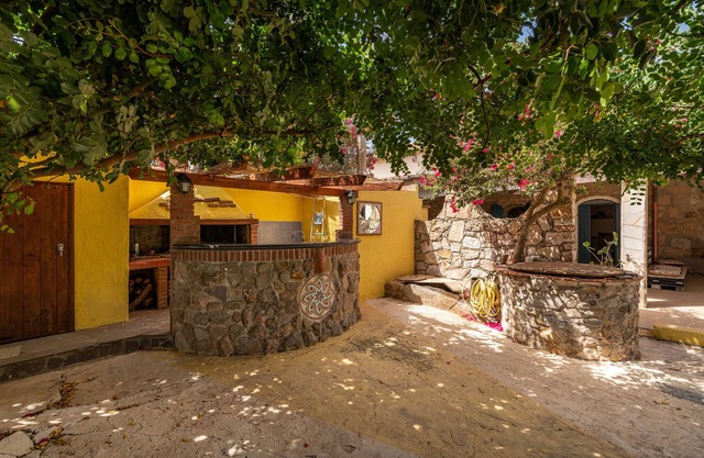 Haustierfreundliches Ferienhaus Pescetti Bobba C mit Bergblick und Garten