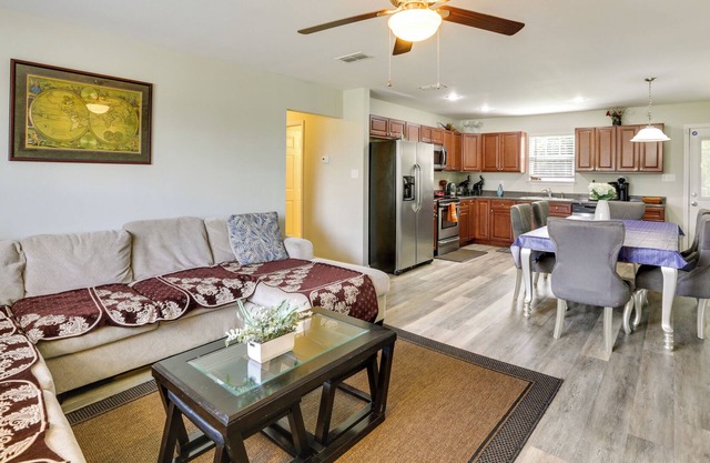 Pet-Friendly Home in Thomasville w/ Backyard!