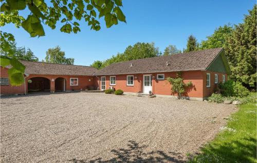 Pet Friendly Home In Branderup J
