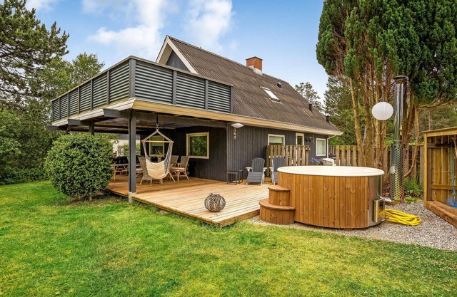 Schönes Haus in Glesborg mit Sauna