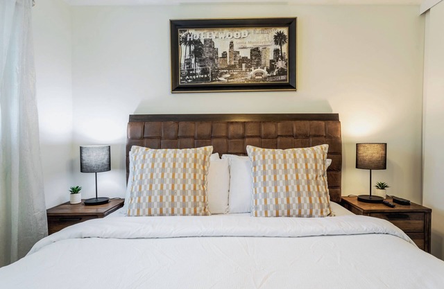 Pet Friendly Home Near Downtown Alhambra
