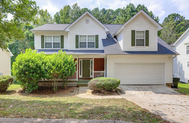 Pet-Friendly Home w/Pool Access in Snellville!