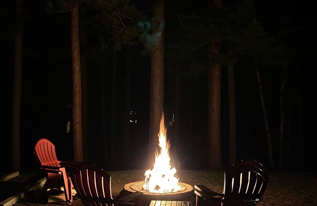 Pet Friendly, Lake Fun! Dragonfly Trail Retreat