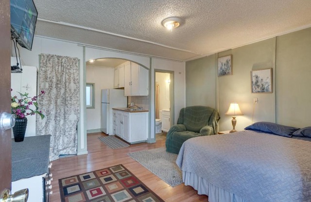 Pet-Friendly Loveland Studio Near Boyd Lake!