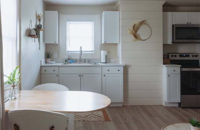 Pet-Friendly Modern Farmhouse in Johnson City