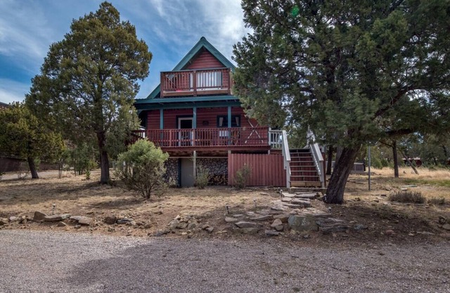Pet-Friendly [no fee!] A-Frame Cabin w/ Double-decker Mountain View & Hot Tub