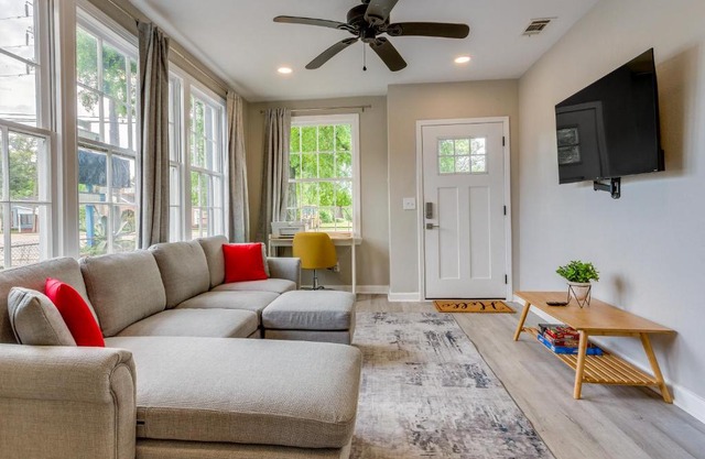 Pet-Friendly Pensacola House Rental 3 Mi to Beach
