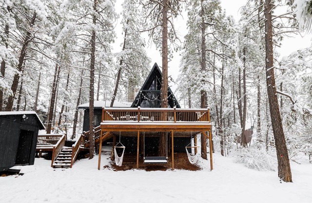 Pet-Friendly Pine Cabin w/ Hot Tub & Fire Pit!