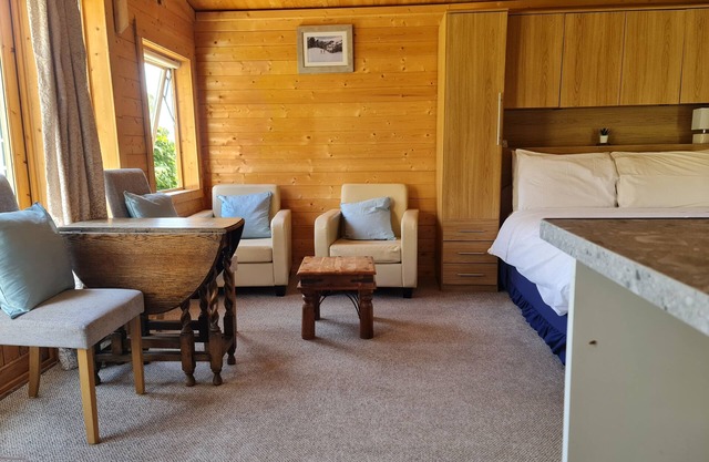 Pet Friendly Private Cabin Town Eurotunnel Beach