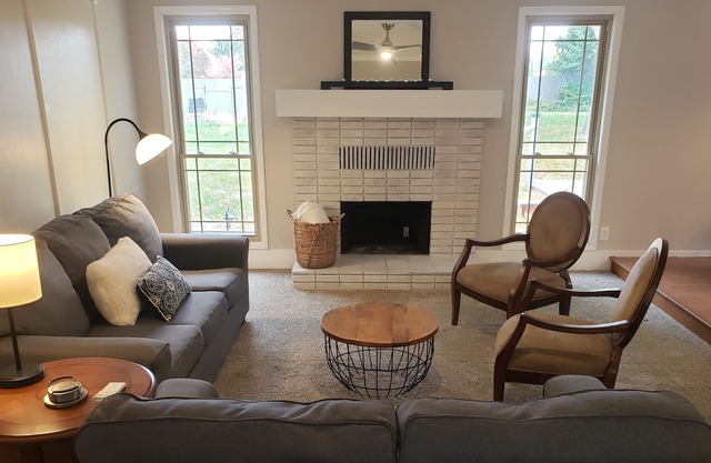 Pet Friendly remodeled home with huge yard in Heart of Boise. RV Parking.