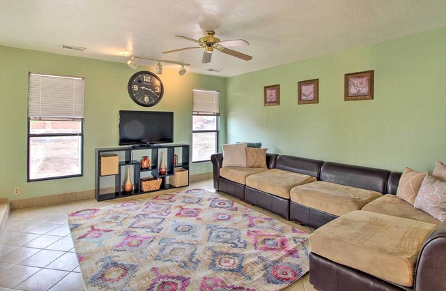 Pet-Friendly Rio Rancho Home w/ Private Yard!