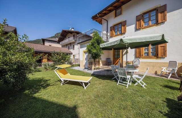 Haustierfreundliche Einzimmerwohnung Casa Nicole mit Bergblick, WLAN & Garten