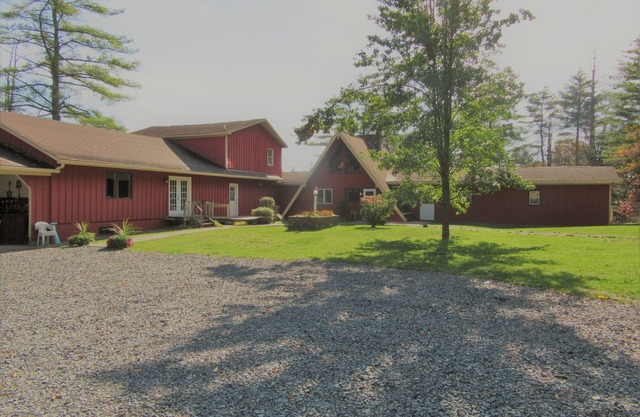 Granite Hill Lodge ist Ihre Oasis in the Woods