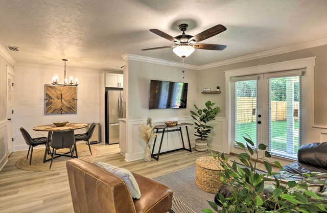 Pet-Friendly Tallahassee Retreat, Near Parks!