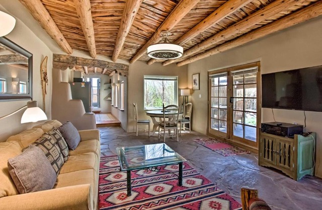 Pet-Friendly Taos House with Patio and Hammock!