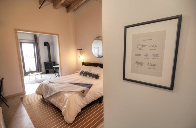 Pet-friendly & Trolley View, Luxe Trolley View King Room at Bowline Hotel