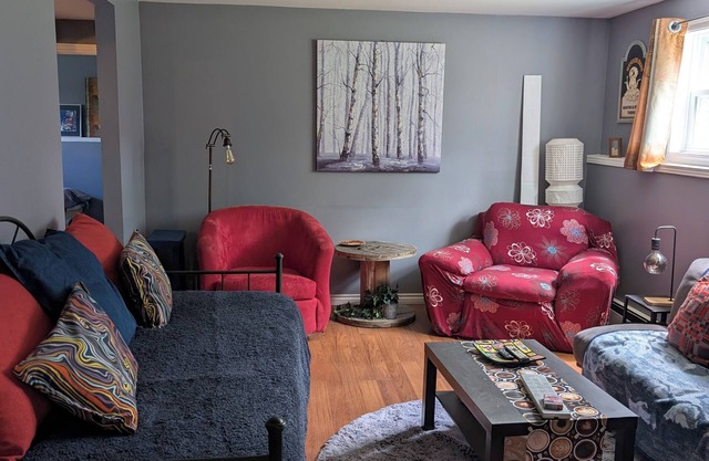 Pet Friendly Two Bedroom Apartment in the town of Stellarton.