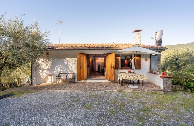 Haustierfreundliche Villa gli Olivi Country House mit Bergblick, Garten, Terrasse und Grill