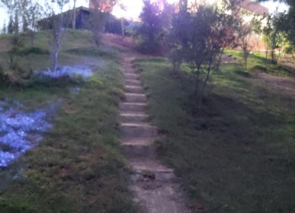 Petite villa avec piscine dans la nature Veuillez me contacter avant d'effectuer votre réservation