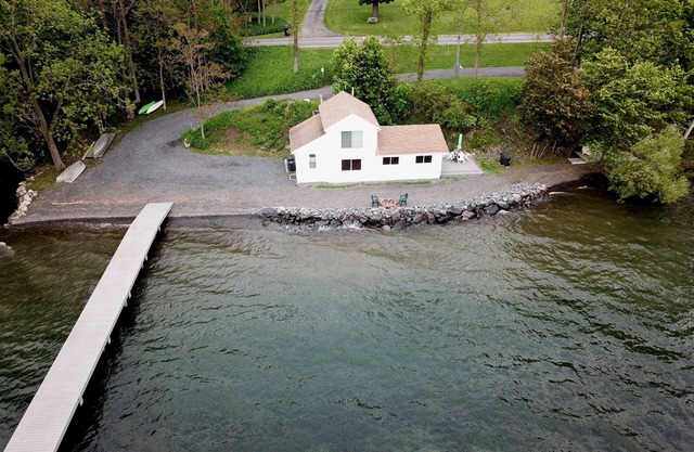 Haustiere willkommen. Privat. Direkt am See.