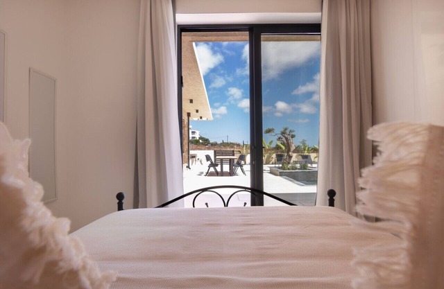 Phaedrus Living: Olive Grove Luxury Villa