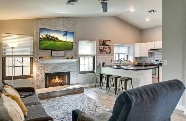Phoenix / Ahwatukee Resort House w/ Pool & Jacuzzi