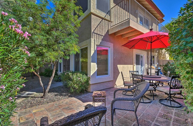 NEU! Phoenix Townhome w / 2 Mtn Bikes & Zugang zum Pool