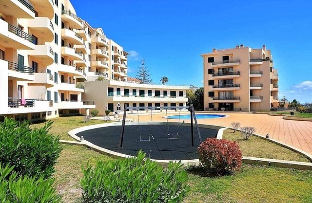 Pia's Place - Apt with sea view