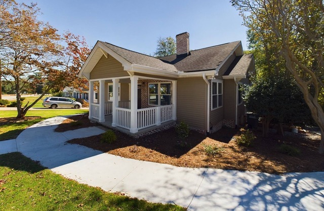 PIckens Place Unit B