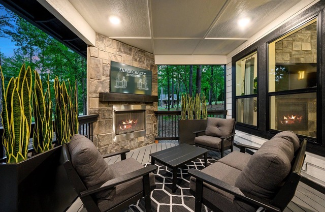 Pickleball, Pool, Splash Fountain ,Clubhouse , Walking Trails , Basketball